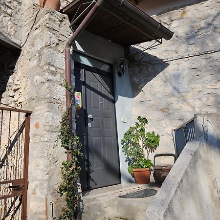 Casa Di Mamma Rosa Villa Castelnuovo Parano Exteriör bild